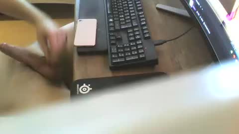 Snapshot of analfuckhole chatting on 09/19/25, 12:06 AnalFuckHole online show from 09/19/25, 12:06