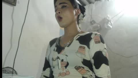 Snapshot of analia_smith chatting on 05/25/26, 06:14 Analia smith online show from 05/25/26, 06:14
