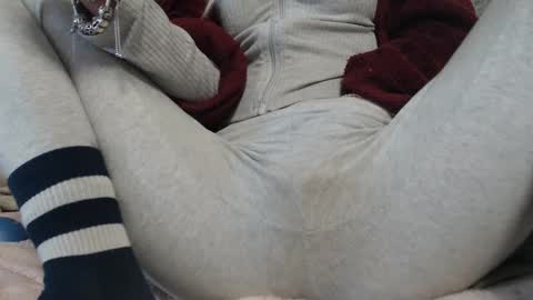 Snapshot of analove200 chatting on 01/22/25, 10:50 analove200 online show from 01/22/25, 10:50