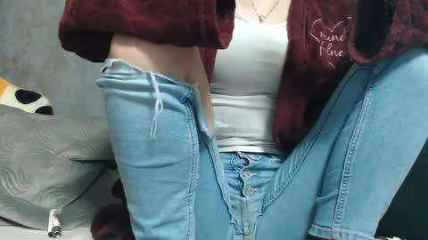 Snapshot of analove200 chatting on 01/26/25, 04:30 analove200 online show from 01/26/25, 04:30