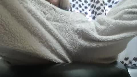 Snapshot of analove200 chatting on 02/27/25, 05:34 analove200 online show from 02/27/25, 05:34