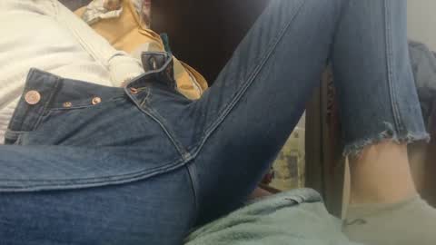 Snapshot of analove200 chatting on 03/10/25, 03:41 analove200 online show from 03/10/25, 03:41