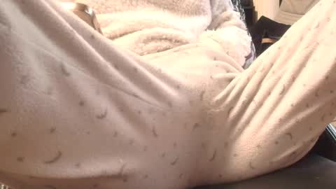 Snapshot of analove200 chatting on 10/12/25, 06:45 analove200 online show from 10/12/25, 06:45