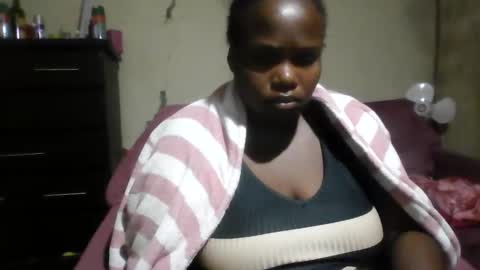 Snapshot of analslut1987 chatting on 05/13/26, 02:31 analslut1987 online show from 05/13/26, 02:31