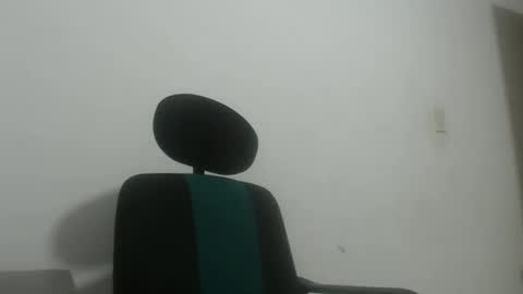 analy_hot online show from 10/08/25, 12:14