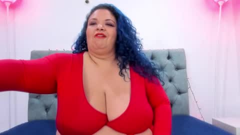 Snapshot of anamariiarios chatting on 01/16/25, 08:03 Ana Maria online show from 01/16/25, 08:03