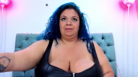 Snapshot of anamariiarios chatting on 01/18/25, 02:14 Ana Maria online show from 01/18/25, 02:14