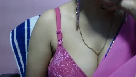 Snapshot of anamika794088 chatting on 12/18/24, 10:40 anamika794088 online show from 12/18/24, 10:40