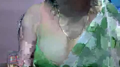 Snapshot of anamika794088 chatting on 01/12/25, 04:18 anamika794088 online show from 01/12/25, 04:18