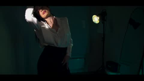 Ana online show from 04/08/26, 08:42