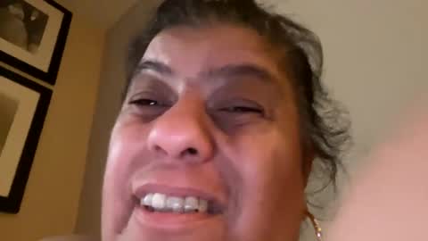 Snapshot of anap53 chatting on 10/28/25, 05:00 anap53 online show from 10/28/25, 05:00