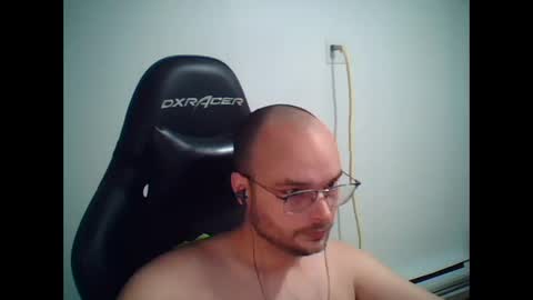 anarchyy1994 online show from 02/11/26, 09:47