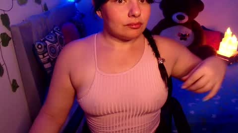 Snapshot of anaspark chatting on 10/30/25, 01:45 Ana online show from 10/30/25, 01:45