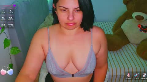 Snapshot of anaspark chatting on 03/14/26, 09:53 Ana online show from 03/14/26, 09:53