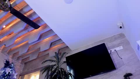 anastasia online show from 10/03/25, 03:25