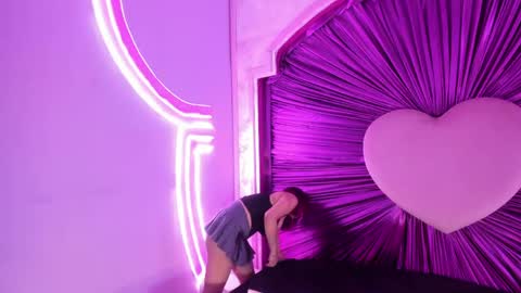 anastasia online show from 04/30/26, 04:08