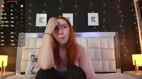 Snapshot of anastasia_windel chatting on 09/26/25, 08:24 Anastasia online show from 09/26/25, 08:24
