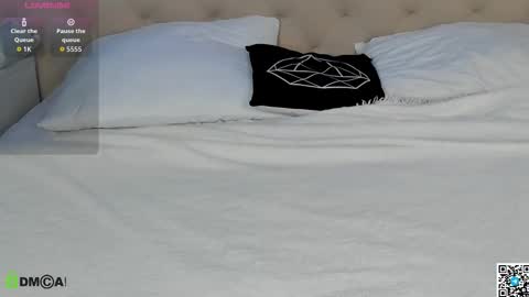 Anastasia online show from 11/07/25, 01:05