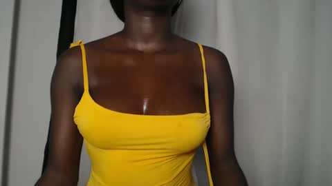 Snapshot of anayah002 chatting on 12/07/24, 09:00 mayah online show from 12/07/24, 09:00