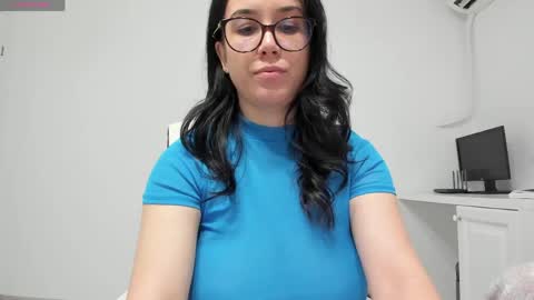 Snapshot of anayscaandy chatting on 05/11/26, 03:34 Andreea online show from 05/11/26, 03:34