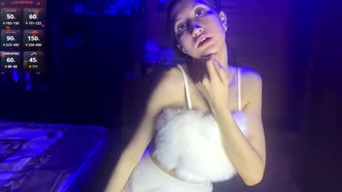 Snapshot of ancohill chatting on 11/03/25, 05:47 Ashley Cooper online show from 11/03/25, 05:47