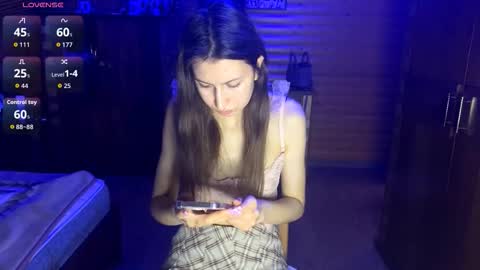 Snapshot of ancohill chatting on 11/09/25, 05:11 Ashley Cooper online show from 11/09/25, 05:11