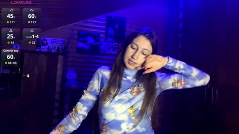 Snapshot of ancohill chatting on 11/23/25, 05:13 Ashley Cooper online show from 11/23/25, 05:13