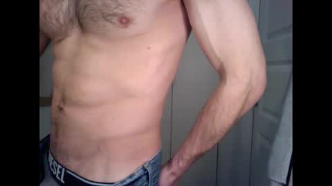 Snapshot of and_andys chatting on 02/10/26, 11:25 and_andys online show from 02/10/26, 11:25