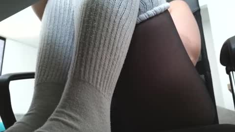   online show from 04/01/26, 11:44