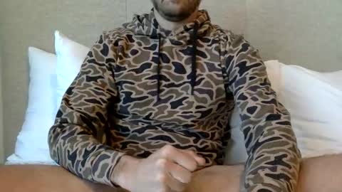 Snapshot of andees222 chatting on 02/10/26, 10:03 Andees222 online show from 02/10/26, 10:03