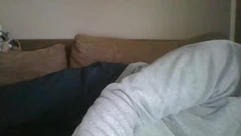 Snapshot of andellus chatting on 02/23/25, 11:22 andellus online show from 02/23/25, 11:22