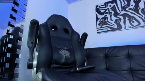 Snapshot of anders_x chatting on 01/18/25, 01:52 Andrs - online show from 01/18/25, 01:52