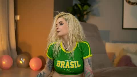 Rosse online show from 04/21/26, 09:48