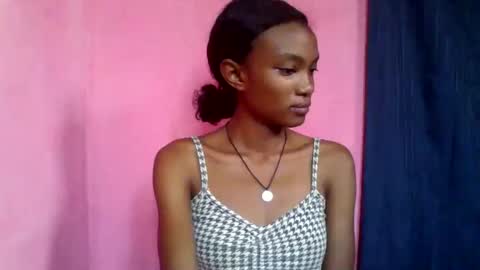 Snapshot of andohh237973 chatting on 11/24/25, 11:54 andohh237973 online show from 11/24/25, 11:54