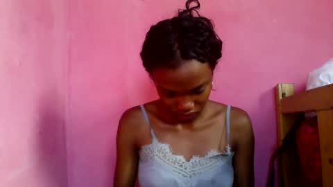 andohh237973 online show from 02/19/26, 05:25