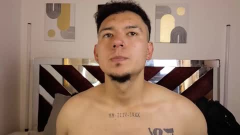 Snapshot of andonysteel chatting on 09/11/25, 06:52 Andony online show from 09/11/25, 06:52