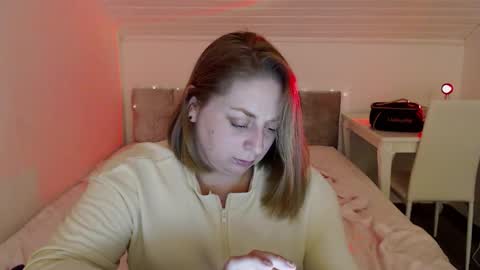 Snapshot of andorphina chatting on 01/09/26, 12:35 Andorphin online show from 01/09/26, 12:35