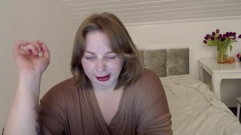 Snapshot of andorphina chatting on 02/16/26, 08:49 Andorphin online show from 02/16/26, 08:49