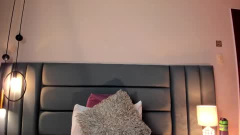 Andra Cyrus online show from 02/26/26, 11:48