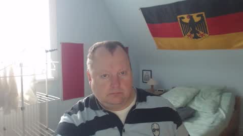 Snapshot of andre124231 chatting on 09/26/25, 09:35 Andre online show from 09/26/25, 09:35