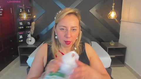 A N D R E online show from 02/05/26, 02:27