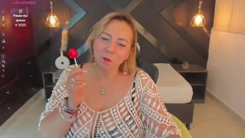 A N D R E online show from 05/21/26, 01:45