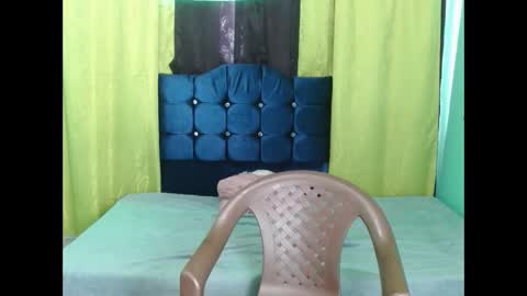 Snapshot of andrea1_ebony chatting on 12/02/25, 01:05 andrea1_ebony online show from 12/02/25, 01:05