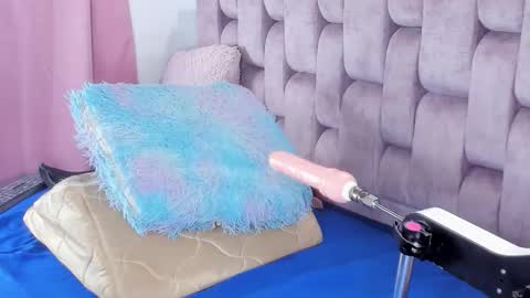 Andrea bigtits69 online show from 04/02/26, 12:19