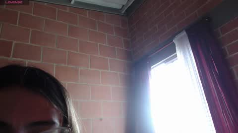 Snapshot of andrea_camila chatting on 12/16/25, 02:55 Andrea online show from 12/16/25, 02:55