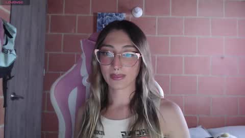 Andrea  online show from 02/09/26, 09:19