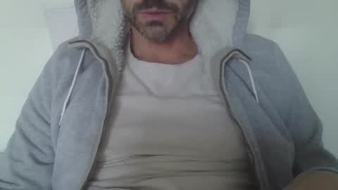 Snapshot of andrea_feetlover chatting on 10/09/25, 03:54 andrea_feetlover online show from 10/09/25, 03:54