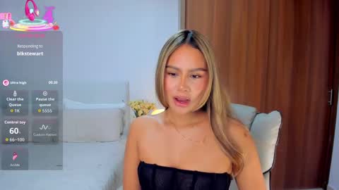 Snapshot of andrea_martini_ chatting on 09/16/25, 12:11 andrea online show from 09/16/25, 12:11