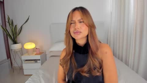 andrea online show from 03/25/26, 07:09