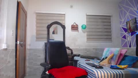 andrea ospina1 online show from 10/22/25, 02:50